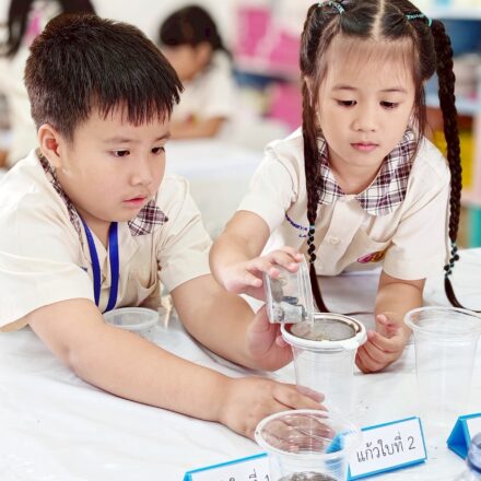 นักเรียนชั้น K.3/3 ได้เรียนรู้เรื่อง “การกรองน้ำ”